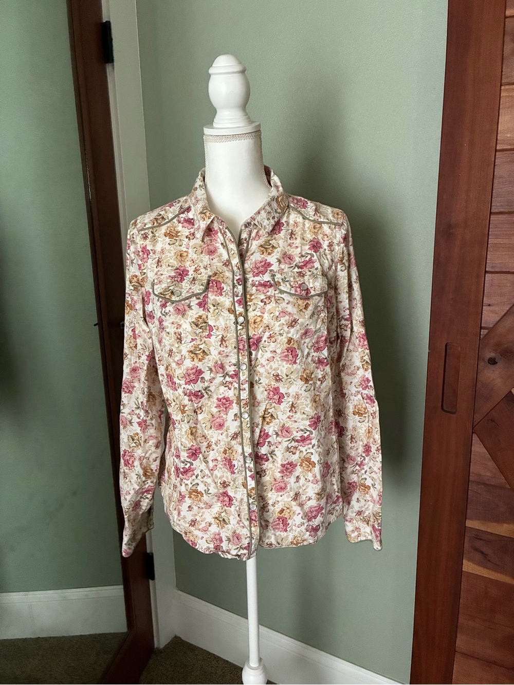 Floral western button up